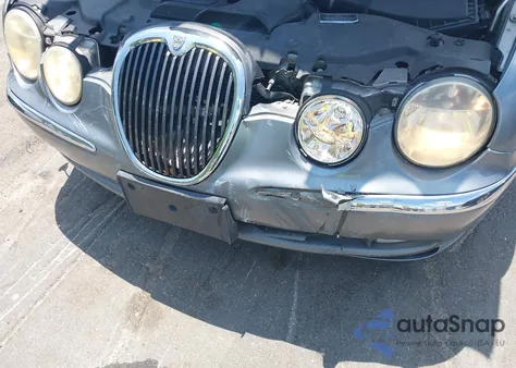 2003 Jaguar S-Type 3.0L V6 из США, поврежденный, VIN SAJEA01T03FM71452